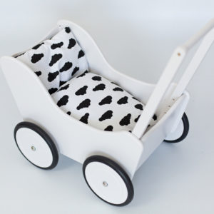 Drewniany wózek dla lalek - pchacz Tola - biało-czarny