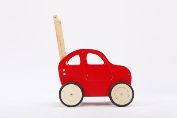 Drewniany wózek – pchacz Autko – czerwony dieselek