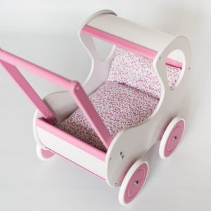 Pościel-śpiworek do wózka dla lalek - różowa łączka